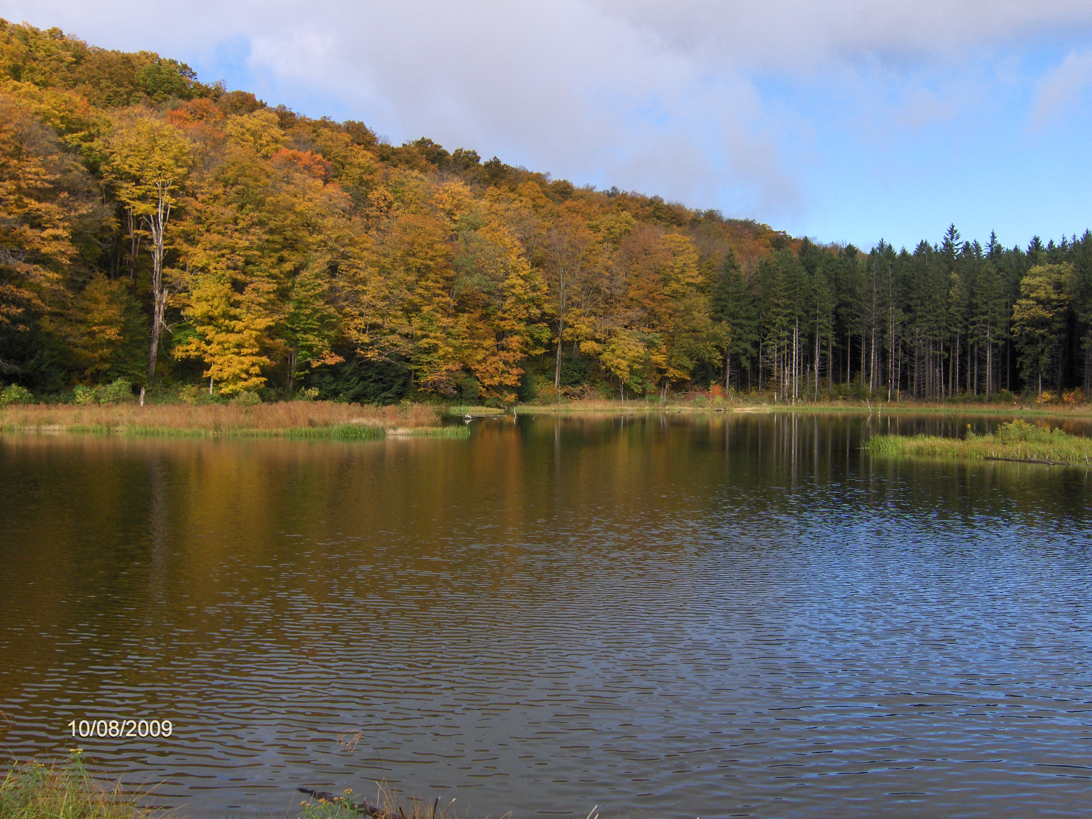 http://cnyhiking.com/10082009001.JPG