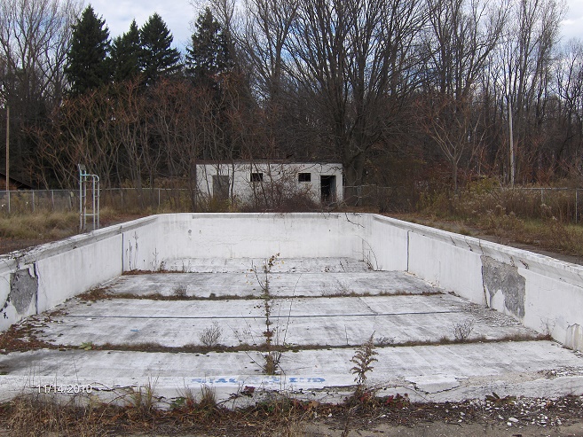 http://cnyhiking.com/NYSP-Beechwood7954.JPG