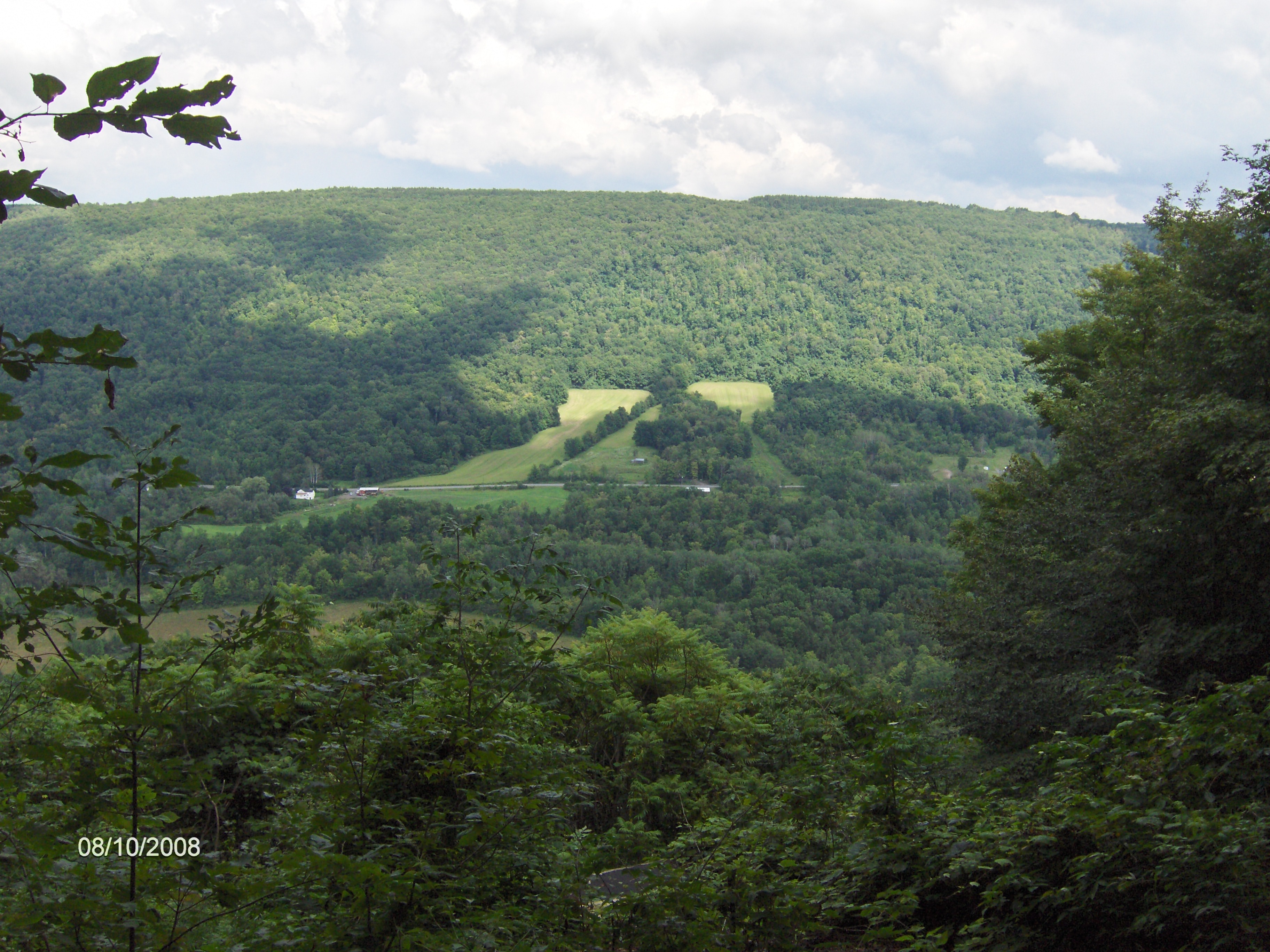 http://cnyhiking.com/HPIM6430.JPG